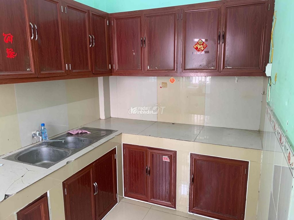 **Bán nhà mặt tiền Nguyễn Văn Giai, P. Đa Kao, Q.1**