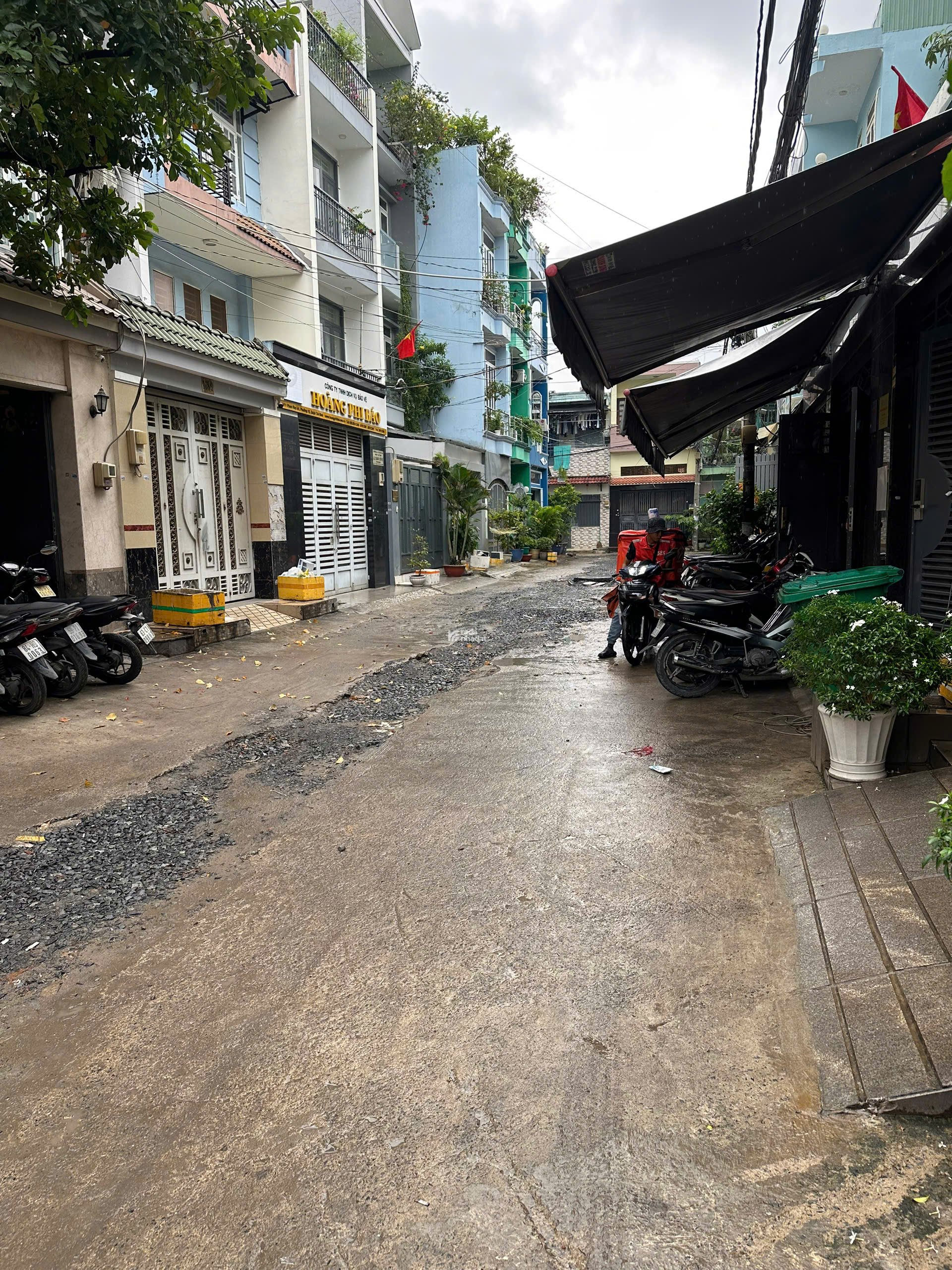 Bán gấp nhà 3 lầu Hẽm Xe Tải. Phan Huy Ích, P.15, Tân Bình 12.5 tỷ.