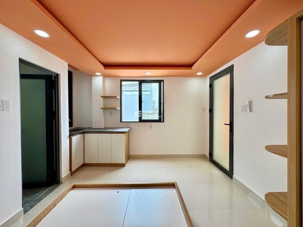 Cửa Hàng Dịch Vụ 4 Tầng 8 Phòng Full Nội Thất Đường Trước Nhà 8m Ra Đường số 59 P14 Gò Vấp