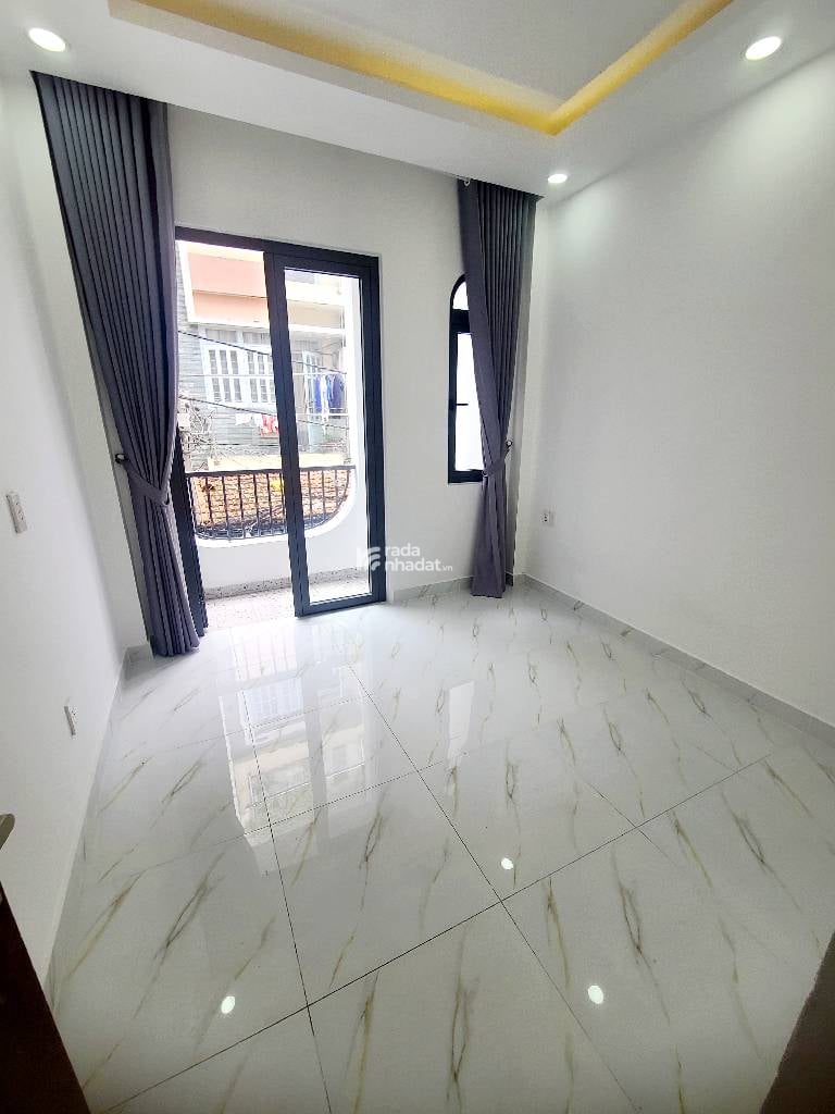 Bán Nhà 4PN 3WC 4 Tầng Âu Dương Lân Quận 8, SHR, Gần Cầu Chữ Y, Giá nhỉnh nhẹ 6 Tỷ