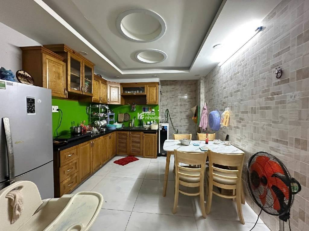 HẺM XE HƠI TRÁNH - GẦN EMART - 5 TẦNG BTCT - 53M2 - GẦN MẶT TIỀN - SỔ VUÔNG - CHỈ 6 TỶ 800 TL