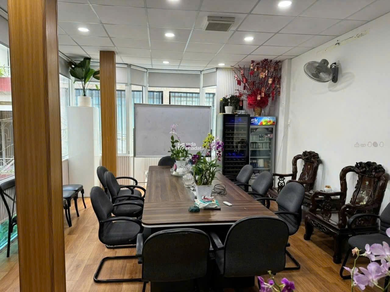 Bán nhà HXH 6m Hoàng Văn Thụ, Tân Bình. DT 4 x16, 5 tầng. Gía chỉ 12,9 tỷ TL.