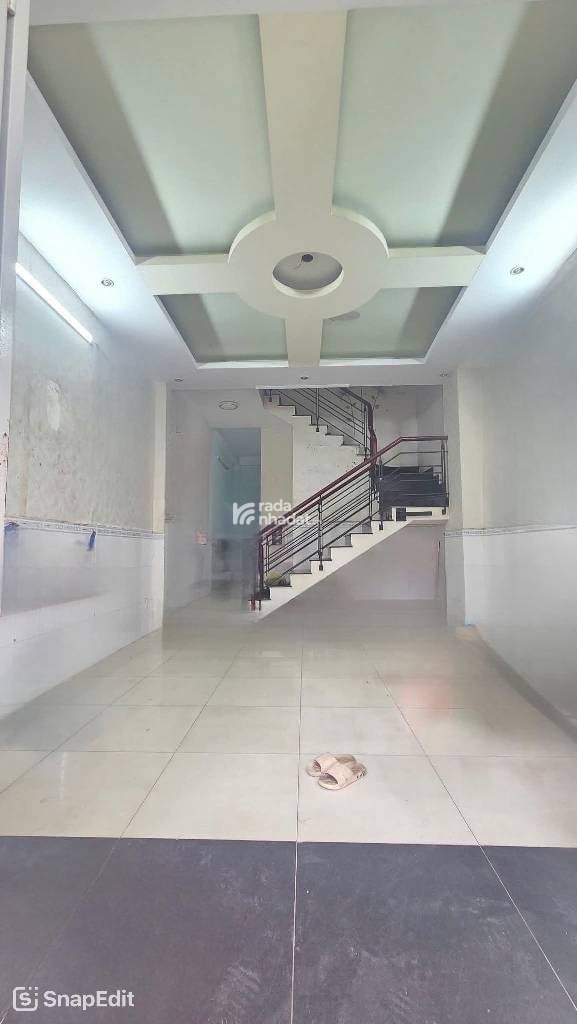  Nhà vừa ở vừa kinh doanh, hiện đang mở PHÒNG KHÁM.