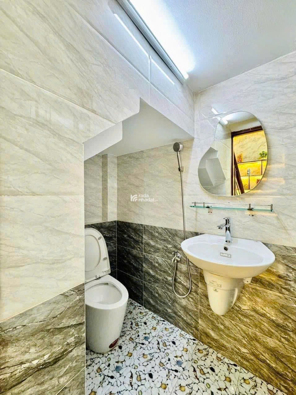 Căn nhà mới siêu đẹp gần sân bay - Đ. Nguyễn Văn Công, Gò Vấp. DT: 65m2 / 3 Tỷ 390 tr. SHR