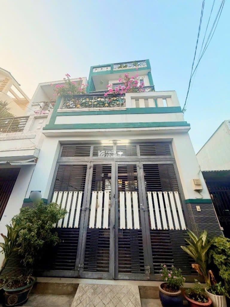 Bán Nhà Tân Kỳ Tân Quý - Ngang 5m - 100m2 - 3 Tầng - An Ninh - Giáp nhiều trung tâm - Chỉ 7.8 Tỷ 