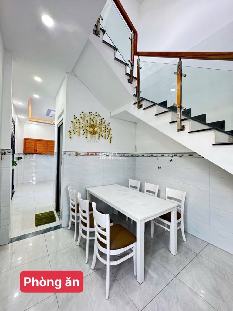 BÁN NHÀ QUỐC LỘ 1A 81M2 6.X TỶ 3PN 4WC HẺM XE CONTAINER BÌNH TÂN