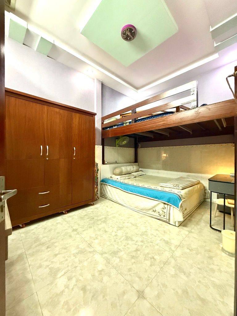 Nhà hẻm xe hơi, đường số 8 Cư xá Ra đa, Quận 6, 4.6x15m, trệt lầu 