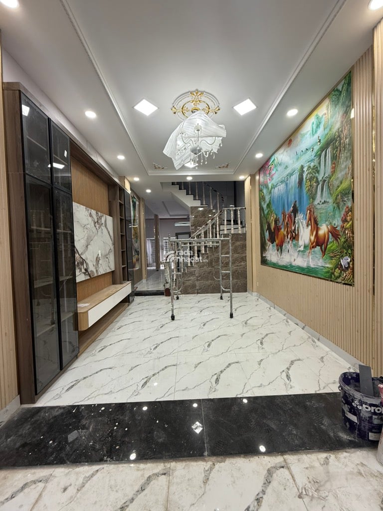 SIÊU PHẨM - 4 TẦNG - 2 MẶT HẺM - Ô TÔ VÀO NHÀ - NGÃ TƯ BỐN XÃ 