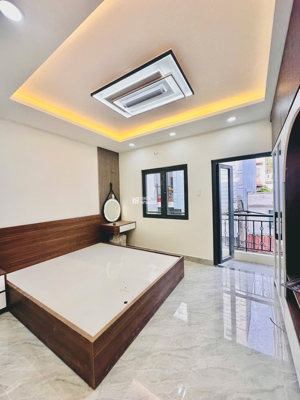 Nhà mới cực đẹp - 1 trệt 1 lầu - 3PN, Khu dân trí cao - Trung Tâm  Quận 7 -  5 Tỷ 99O 