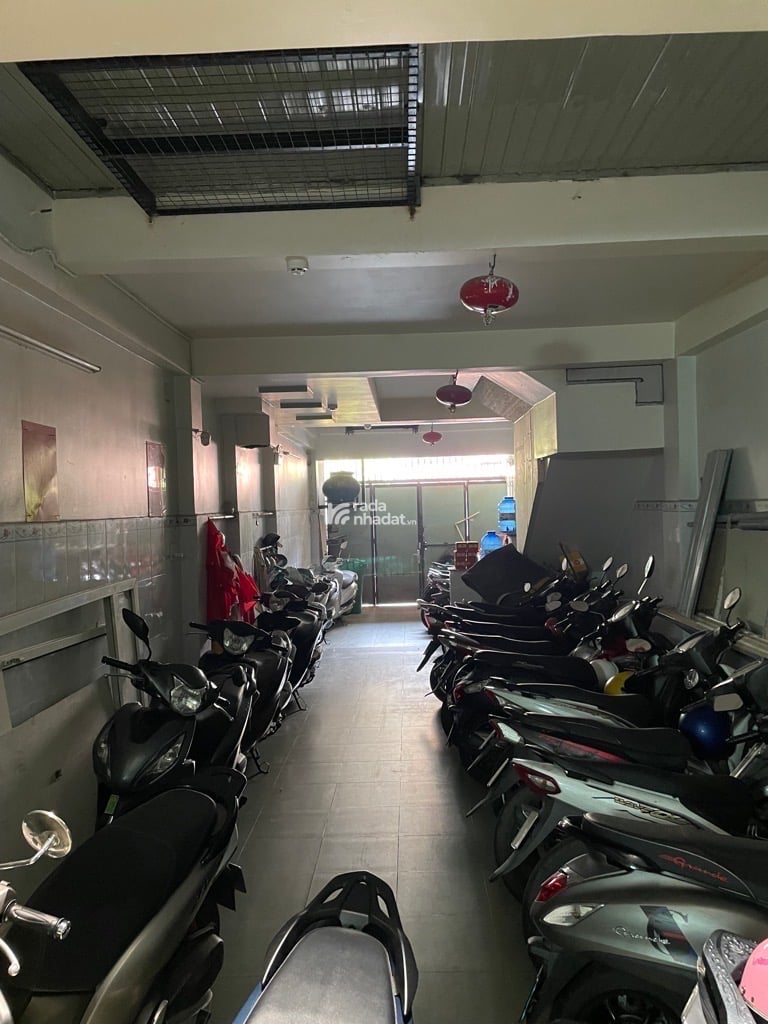 CĂN HỘ DỊCH VỤ NGUỒN THU ỔN HÀNG THÁNG, HẺM THÔNG SẠCH SẼ, GẦN MẶT TIỀN ĐƯỜNG, NGAY SÁT QUẬN 10.