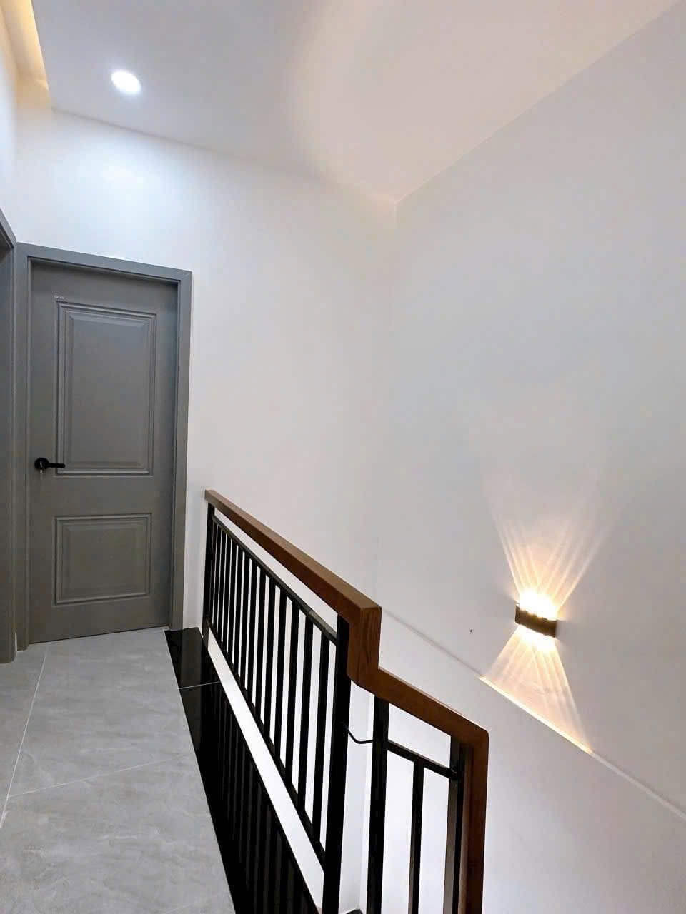 Xoay vốn bán gấp nhà sát MT Chu Văn An, Bình Thạnh, 73m2, 4 tầng 4PN, SHR giá 4 tỷ 120 TL