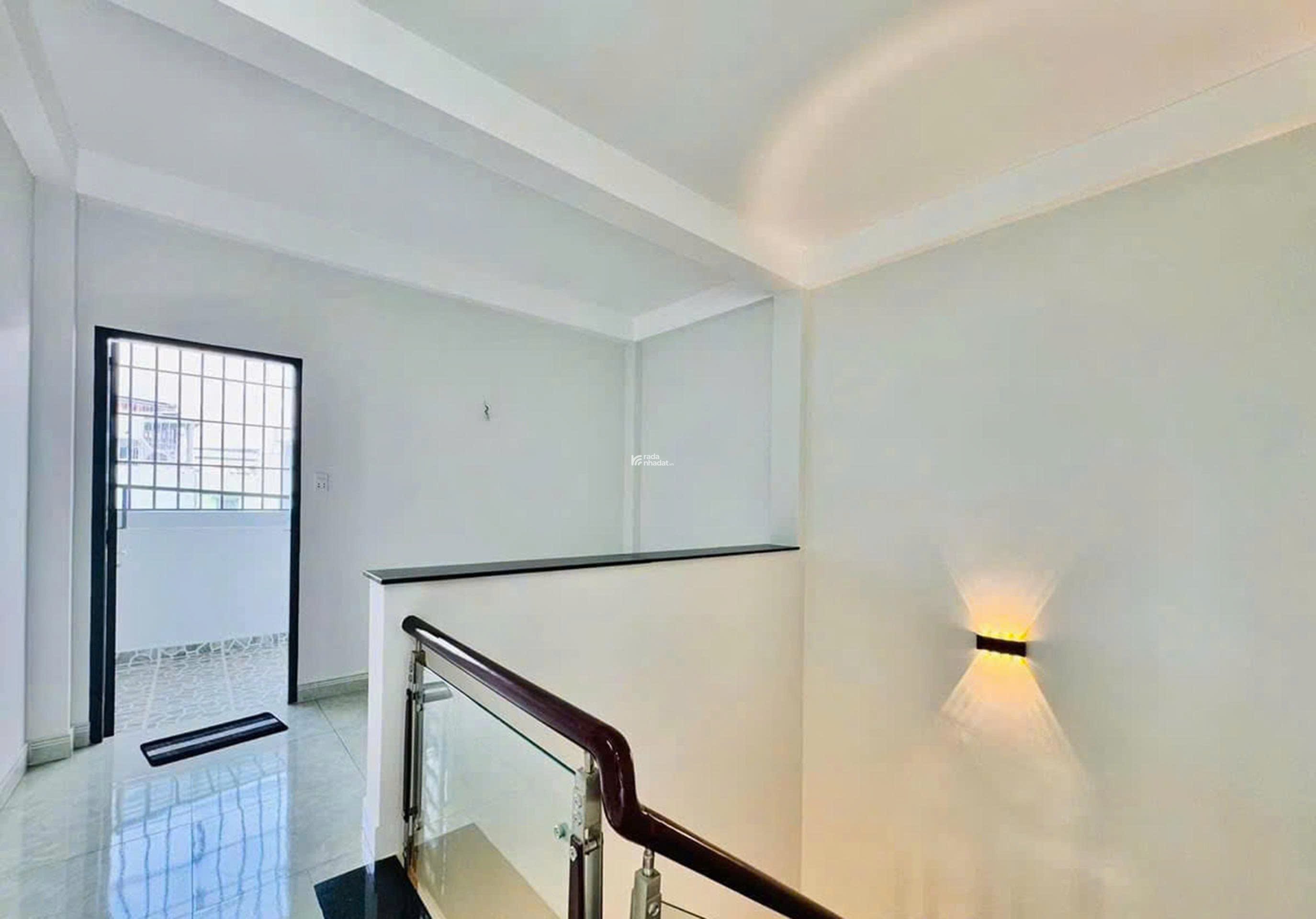  NHÀ PHỐ SIÊU ĐẸP DIỆN TÍCH LỚN VỊ TRÍ VÀNG TRUNG TÂM BÌNH TÂN CHỈ 7,5 TỶ 