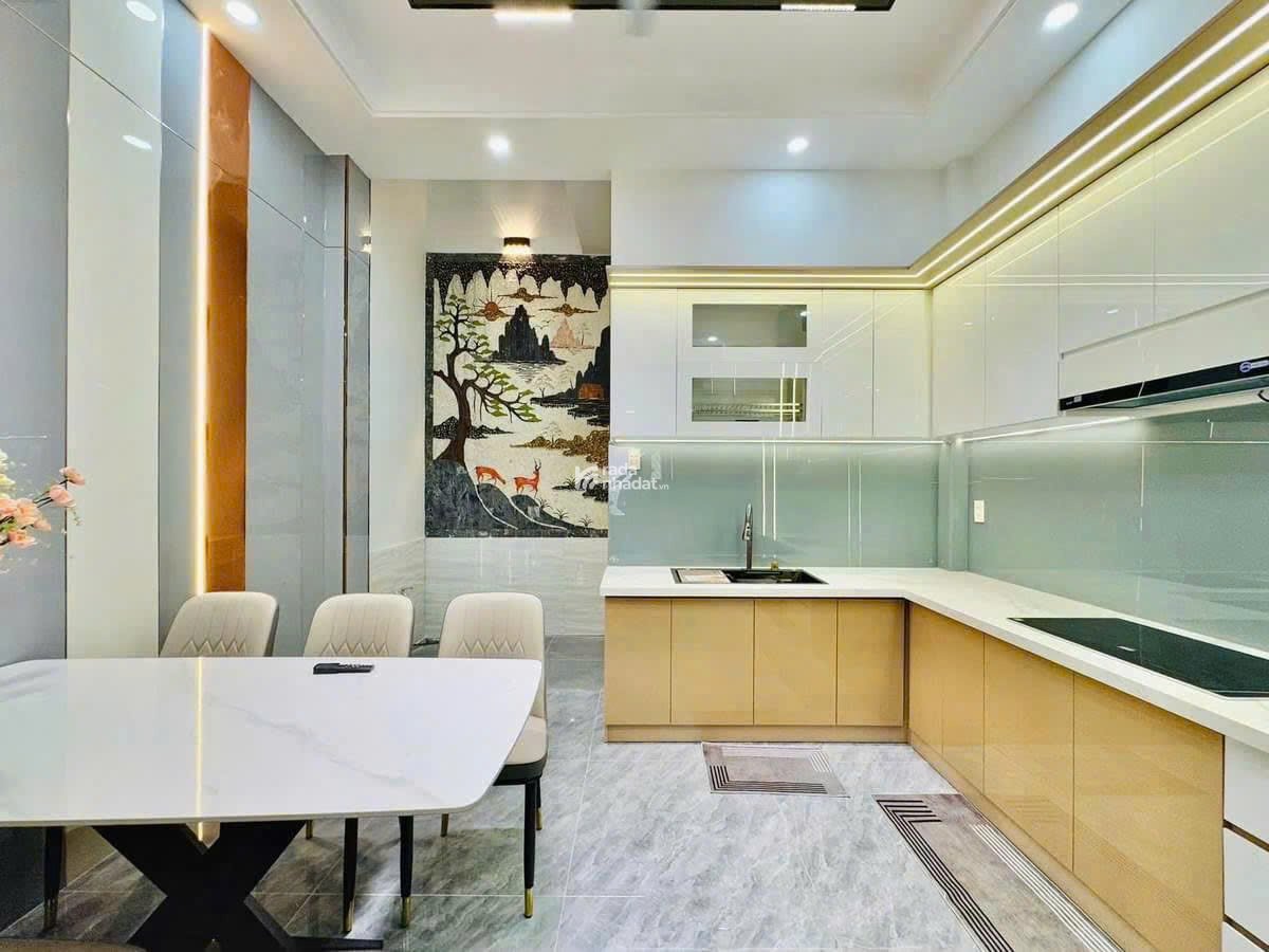  NHÀ PHỐ SIÊU ĐẸP DIỆN TÍCH LỚN VỊ TRÍ VÀNG TRUNG TÂM BÌNH TÂN CHỈ 7,5 TỶ 