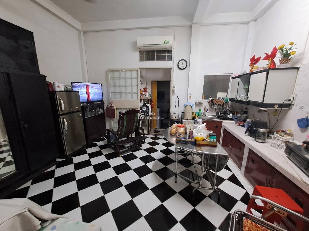 SÁT HẺM XE HƠI NƠ TRANG LONG, BÌNH THẠNH, 87M2 TIỆN XÂY MỚI. GIẢM 650TR CHỈ 16.5T 