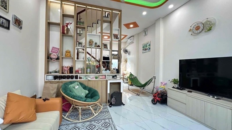 Bán Nhà Gần Khu Công Nghệ Cao - Phù Hợp Đầu Tư Cho Thuê. Giá Nhỉnh 5Tỷ