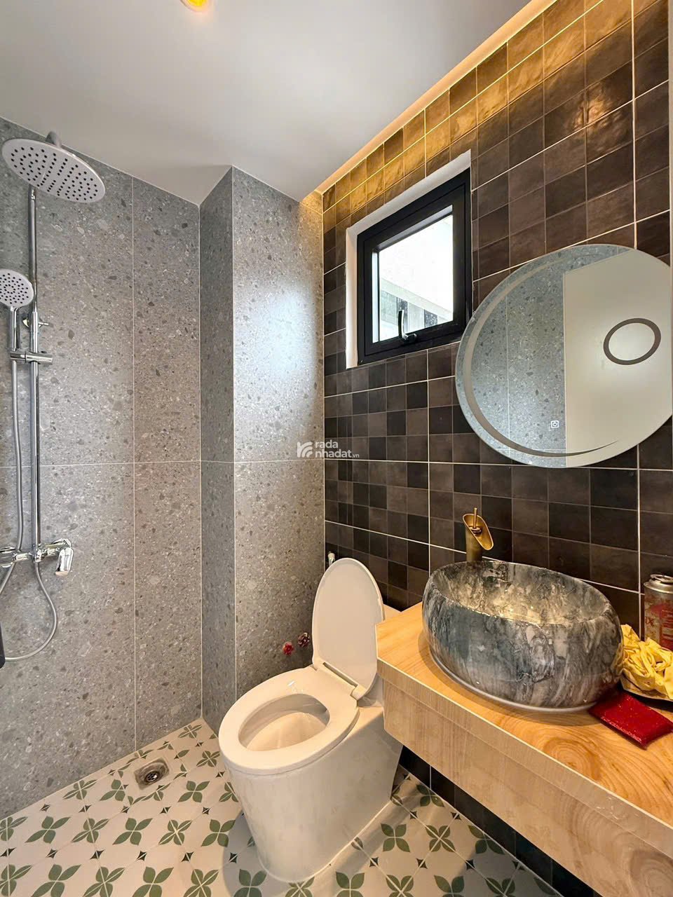 Hơn 7 tỷ mua được nhà phố đẹp ngang 5mx11m hẻm xe hơi vào tận nhà Phạm Văn Chiêu