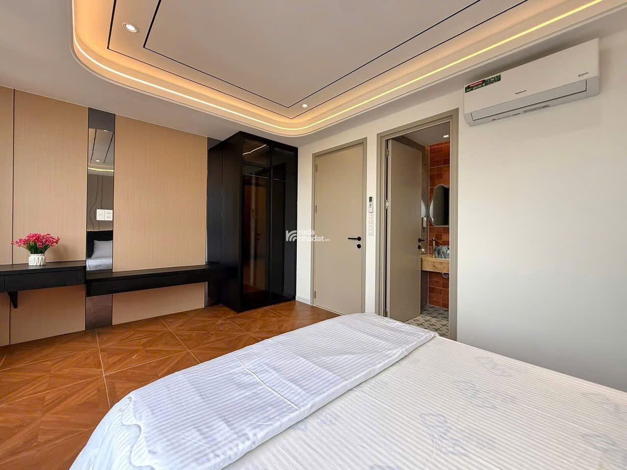 Hơn 7 tỷ mua được nhà phố đẹp ngang 5mx11m hẻm xe hơi vào tận nhà Phạm Văn Chiêu