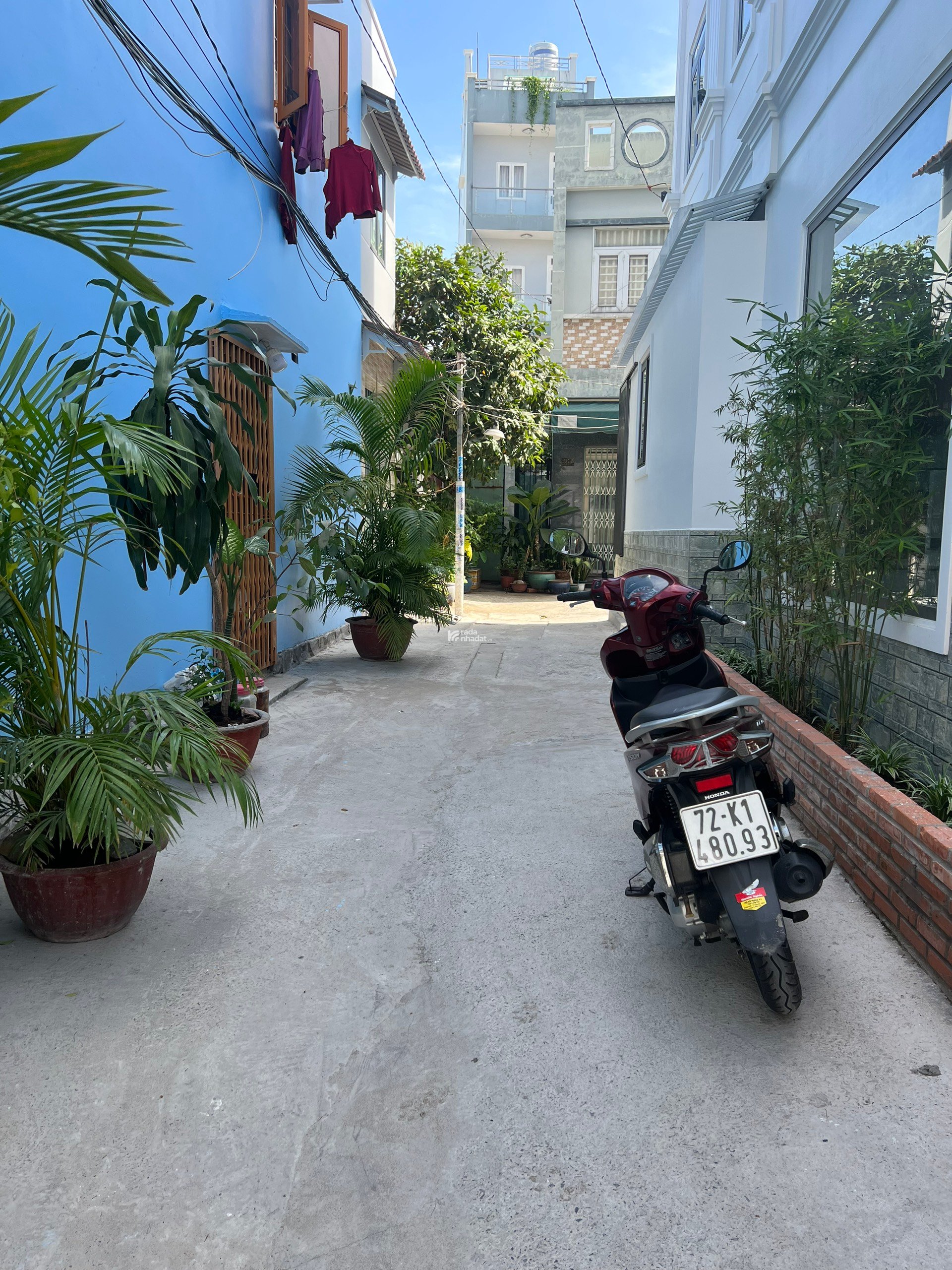 Bán nhà mới 3 lầu 6PN hẻm xe hơi đường Bông Sao Phường 5 Quận 8