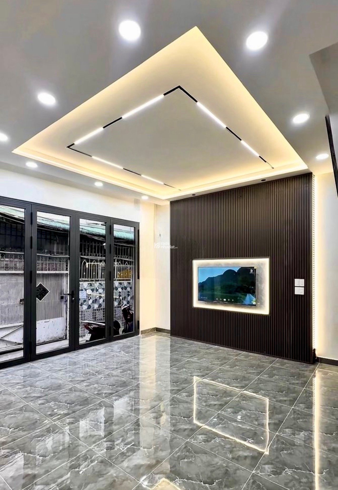 HOT! NHÀ ĐẸP 3 TẦNG XÂY MỚI - NGANG 6.4M - CÁCH MT CHỈ 50M - FULL NỘI THẤT- CHỈ 6.25 TỶ TL