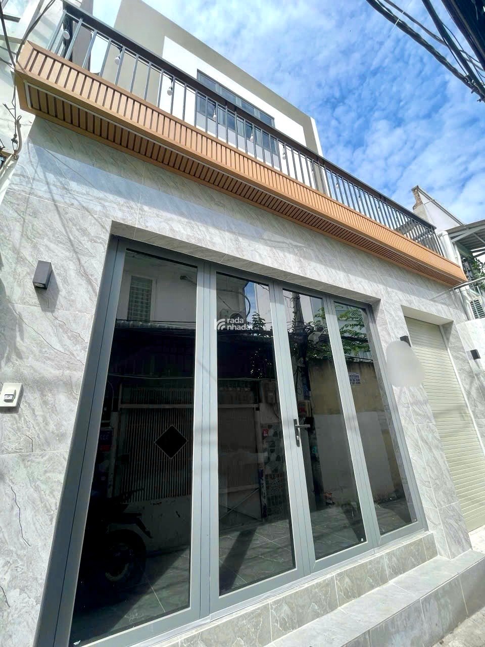 HOT! NHÀ ĐẸP 3 TẦNG XÂY MỚI - NGANG 6.4M - CÁCH MT CHỈ 50M - FULL NỘI THẤT- CHỈ 6.25 TỶ TL