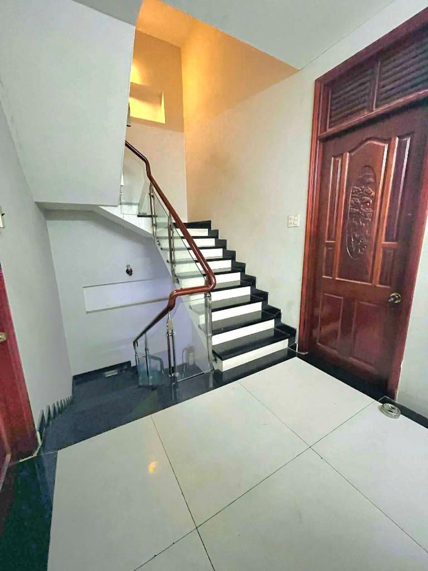 Nhà 6 tầng HXH 10m Thoại Ngọc Hầu, 110m2, ngang 6m bề thế, sang trọng, 17.9 tỷ