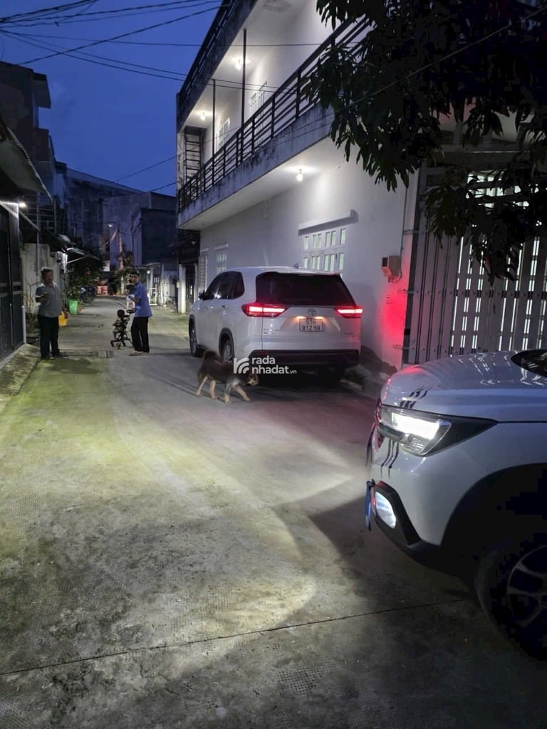 Nhà căn góc 82m2 hẻm ô tô 6m Lê Văn Lương, Nhà Bè, 2 tầng BTCT, giá 4,8 tỷ (còn TL )