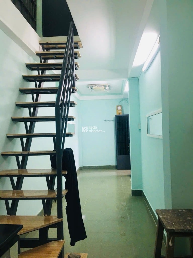 HẺM XE HƠI SÁT NHÀ CMT8, TÂN BÌNH, 2 TẦNG TIỆN XÂY MỚI. GIẢM 350TR CHỈ 2.6T 