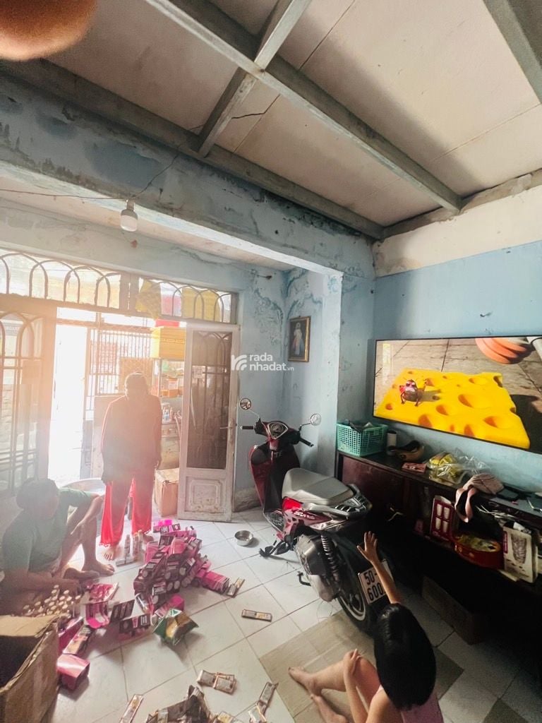 SÁT VÁCH QUẬN 1, NGUYỄN CỬU VÂN, BÌNH THẠNH, 46M2 TIỆN XÂY. GIẢM 350TR CHỈ 6.8T 