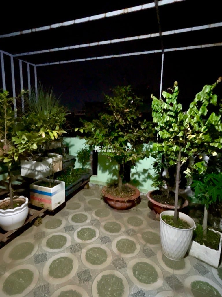 NHÀ 4 TẦNG BTCT - LÊ THÚC HOẠCH - VƯỜN LÀI - NGANG 4.65X8 - DTCN 38M2 - 4 PN - 3 WC 