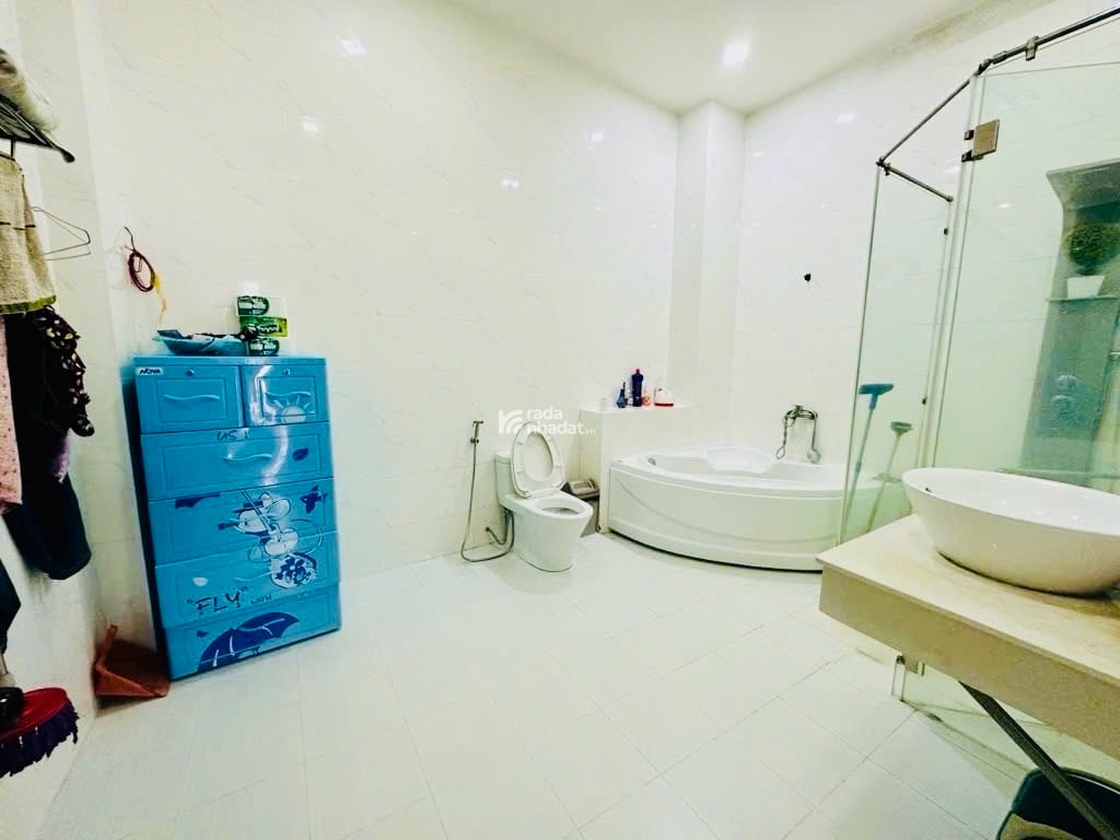 NHÀ ĐẸP 4 TẦNG  HXH GẦN CHỢ TÂN HƯƠNG  ĐI BỘ RA CÔNG VIÊN  KHU VIP TÂN PHÚ CHỈ 6.X TỶ