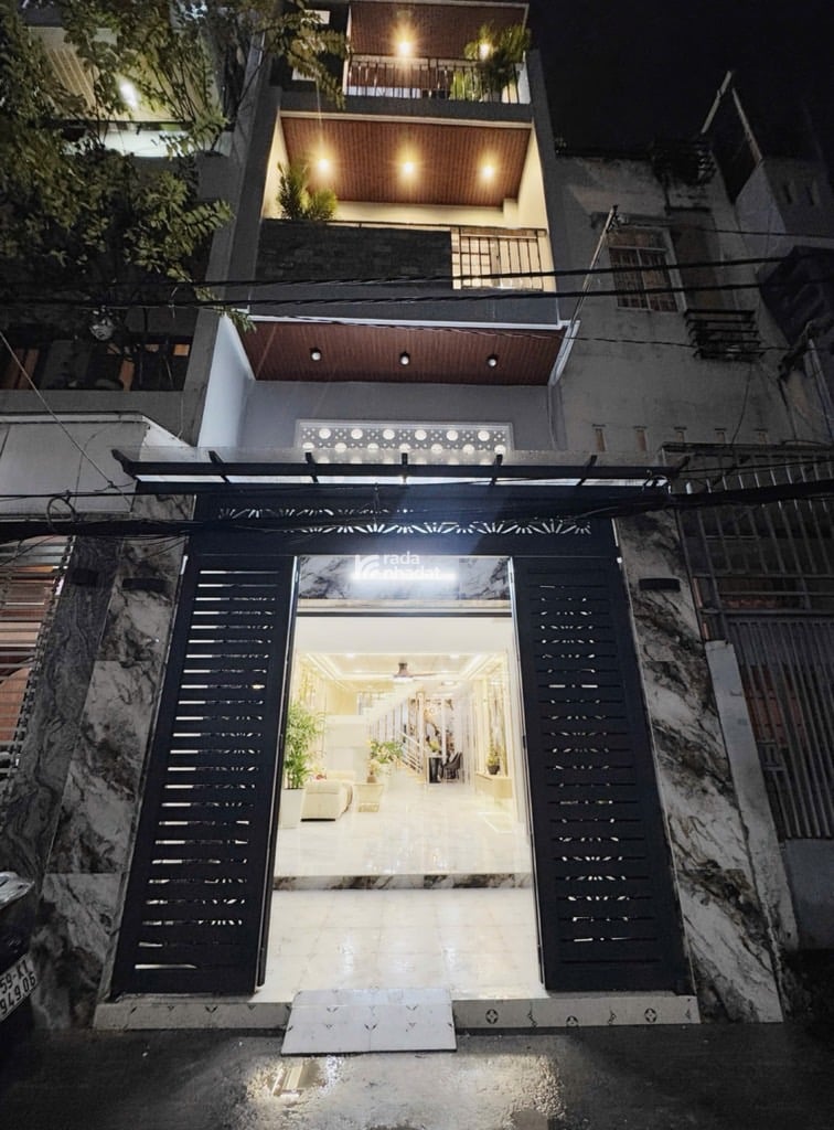 NHÀ TÂN HOÀ ĐÔNG -QUẬN 6 SIÊU ĐẸP      DIỆN TÍCH:57M2 -3.9m15m 5 Tầng         GIÁ CHỈ HƠN 6 ĐỒNG 