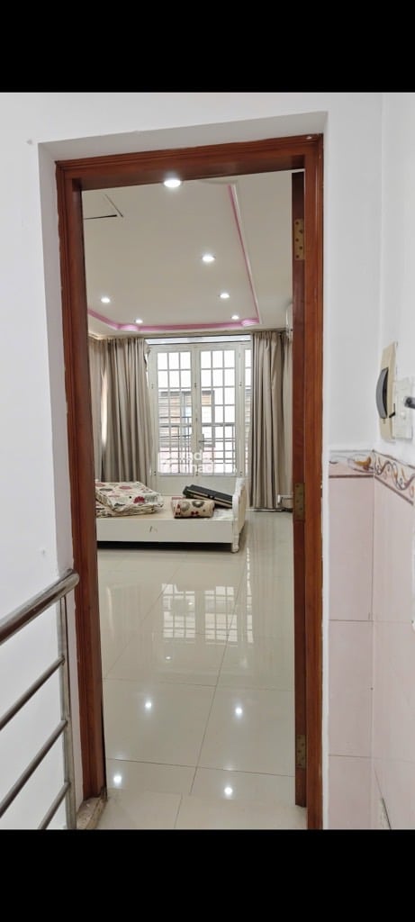 5 TẦNG - HẺM 5M - DÒNG TIỀN 300TR/ NĂM - CAO THẮNG -P3 -Q. 3-DT: 32m2- 9 tỷ 5