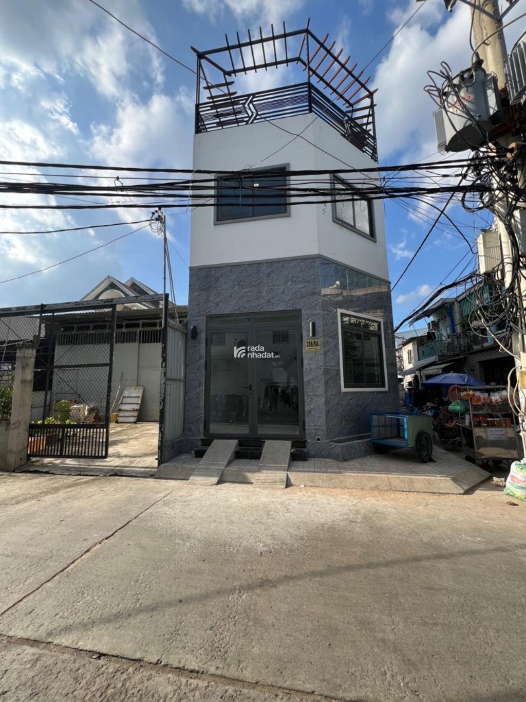 NHÀ ĐẸP ĐẤT RẺ 5,29 TỶ 114M2 3 TẦNG HXH 6M LÊ VĂN QUỚI BÌNH TÂN