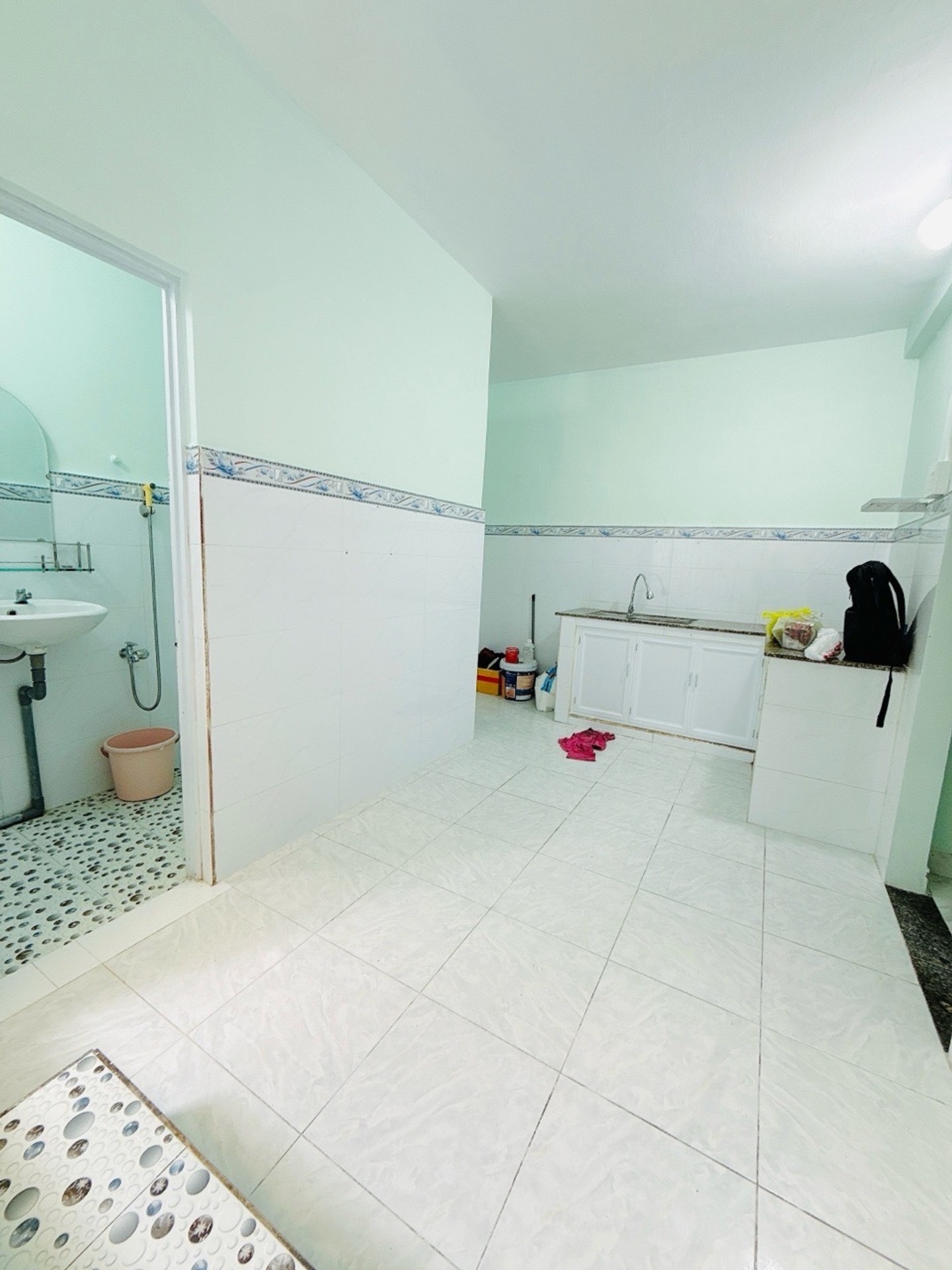  46M2 - CHUNG CƯ LẦU 1 LÔ GỐC- MẶT TIỀN ĐƯỜNG - CHỈ 2.38 TỶ,,,