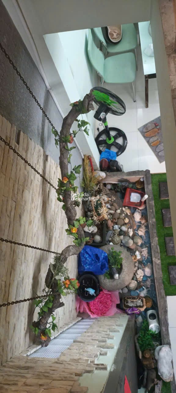 Bán nhà mặt tiền đường Cư Xá Đô Thành Q3 dt( 5.65 x 9m) giá 9.5 tỷ 