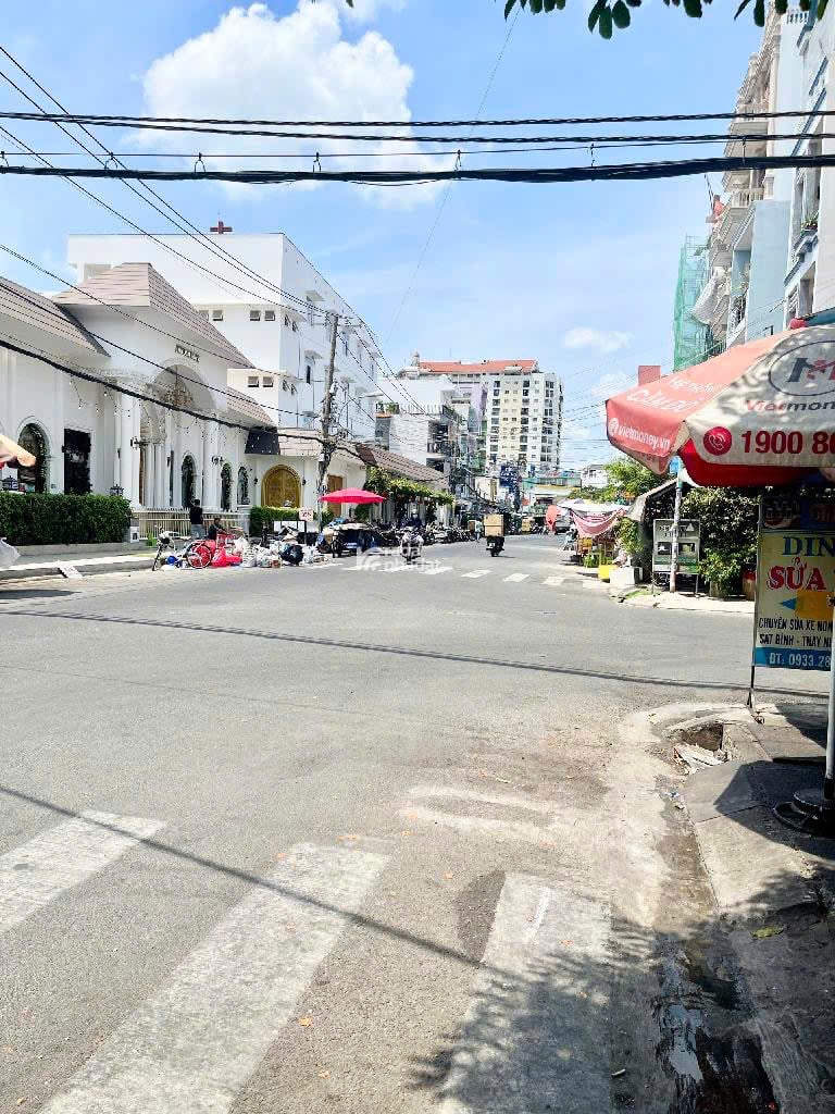 Nhà thật Giá thật Mặt tiền Tây Sơn, Tân Phú 69m2, xây mới tự do