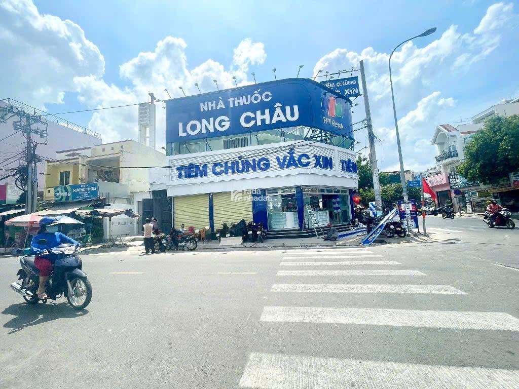 Nhà thật Giá thật Mặt tiền Tây Sơn, Tân Phú 69m2, xây mới tự do