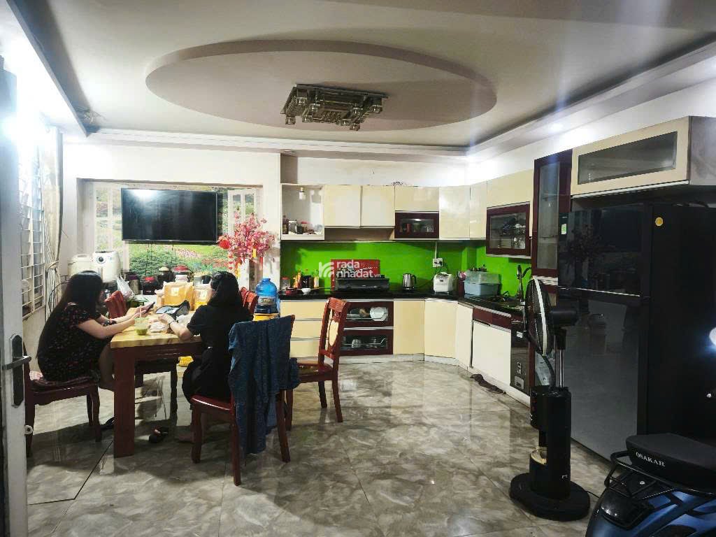 Nhà đẹp 4 tầng HXH Tân Sơn Nhì, 54m2, Sổ đẹp, chỉ 7.3 tỷ TL