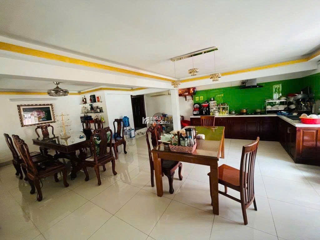 Biệt thự 4 tầng Gò Vấp ngang 8m 144m2 view GÓC đẹp HXH Nguyễn Oanh gần Hoàn Mỹ chỉ 25 tỷ