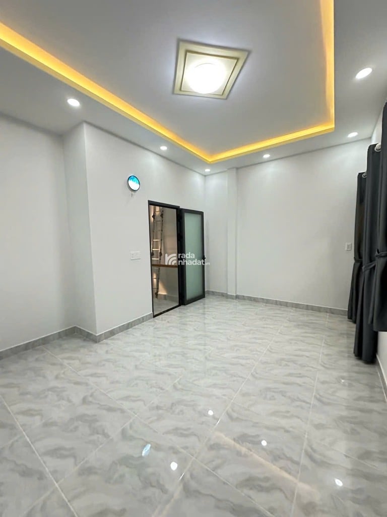 HẺM XE HƠI THÀNH MỸ, TÂN BÌNH, 5.2M BỀ NGANG, KC Ở NGAY. GIẢM 350TR CHỈ CÒN 4.2T TL 