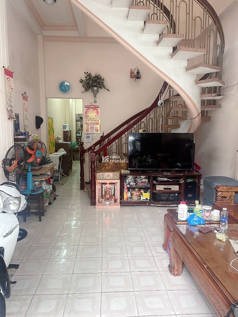 Bán nhà mặt tiền Nguyễn Xuân Khoát-ngang 4m-gần ngã 4 Vườn Lài-kinh doanh sầm uất