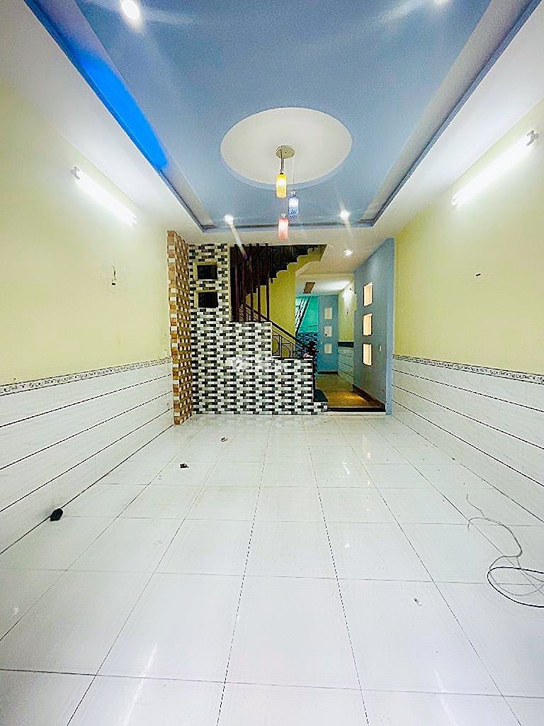 Bán nhà gần lê văn qưới bình hưng hoà a
