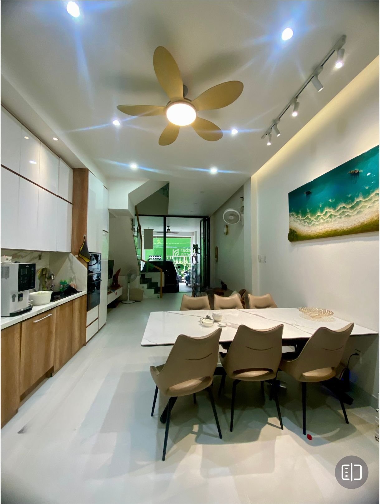 Bán nhà HXH 4 tầng, 74m2, gần AEON Tân Phú, full nội thất, chỉ 8.8 tỷ TL