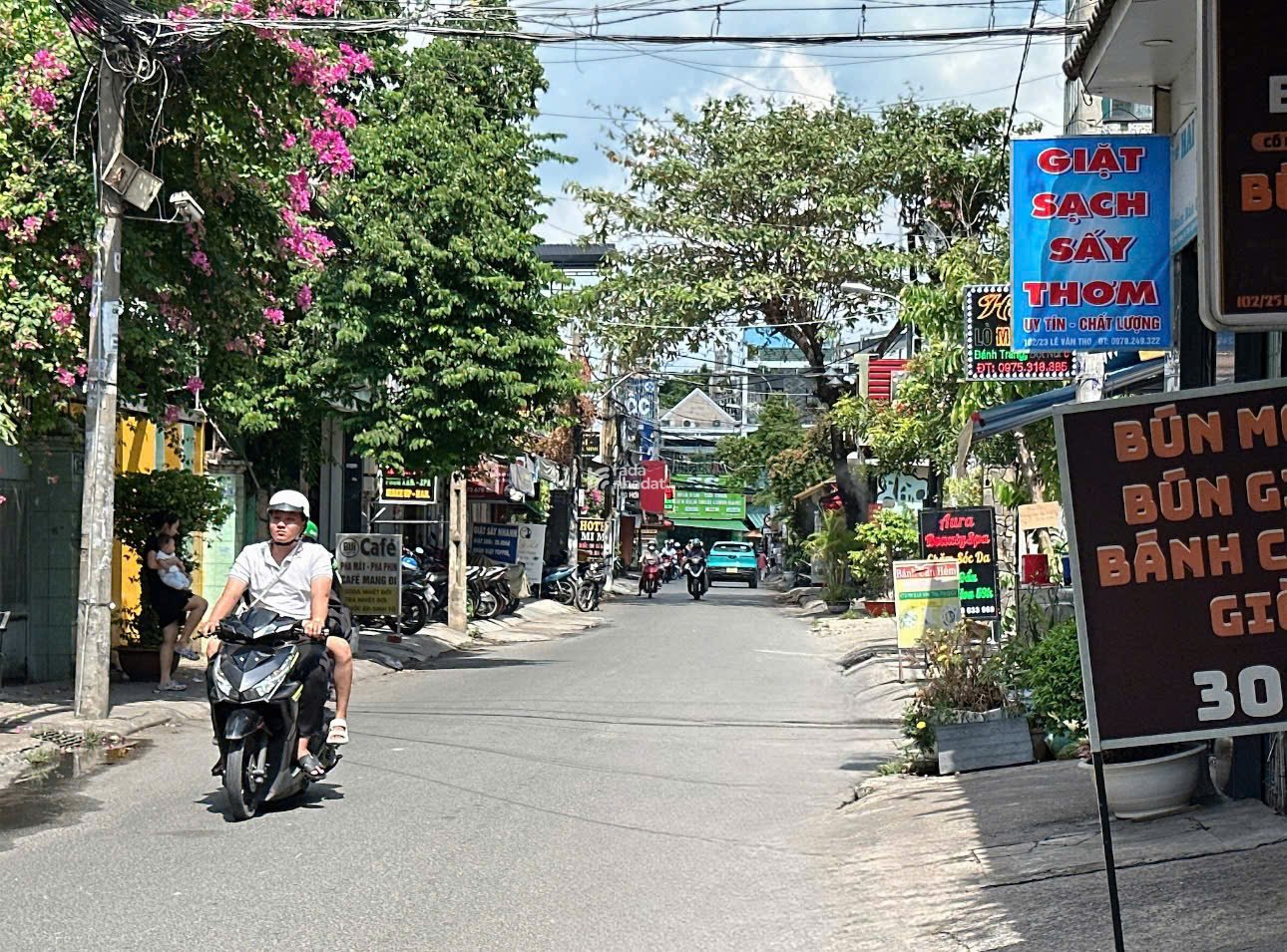 Nhà phố 5 tầng đẹp ngay khu phân lô HXH Lê Văn Thọ 60m2 tặng NT sát CV Làng Hoa 9.3 tỷ.