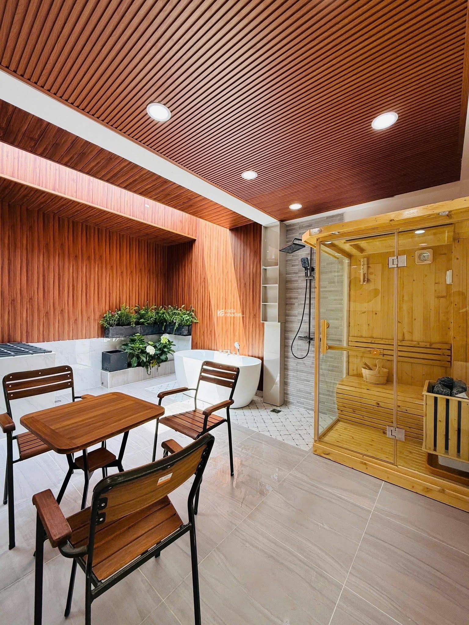 NHÀ ĐẸP 5 LẦU KHU NHÀ LẦU ĐỒNG BỘ - 4x15 - FULL NỘI THẤT CAO CẤP - CHỈ 8.9 TỶ TL