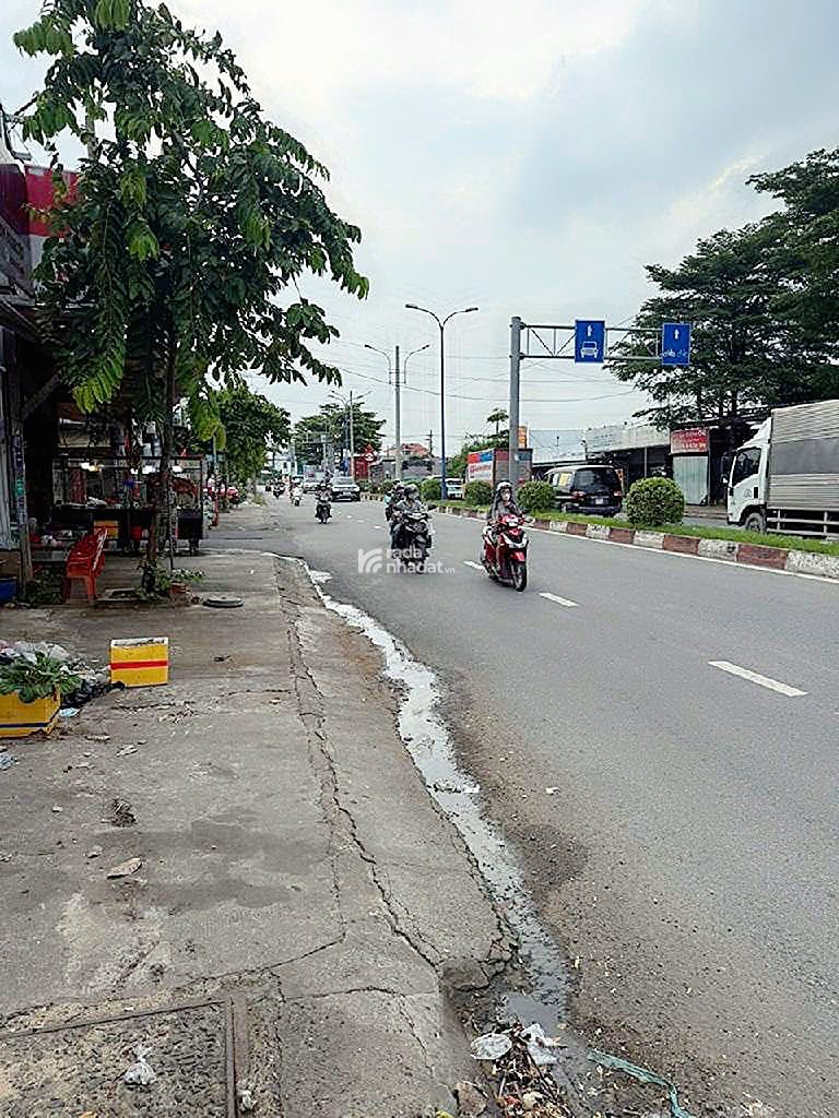 Bán nhà mặt tiền đường số 18 bình hưng hoà