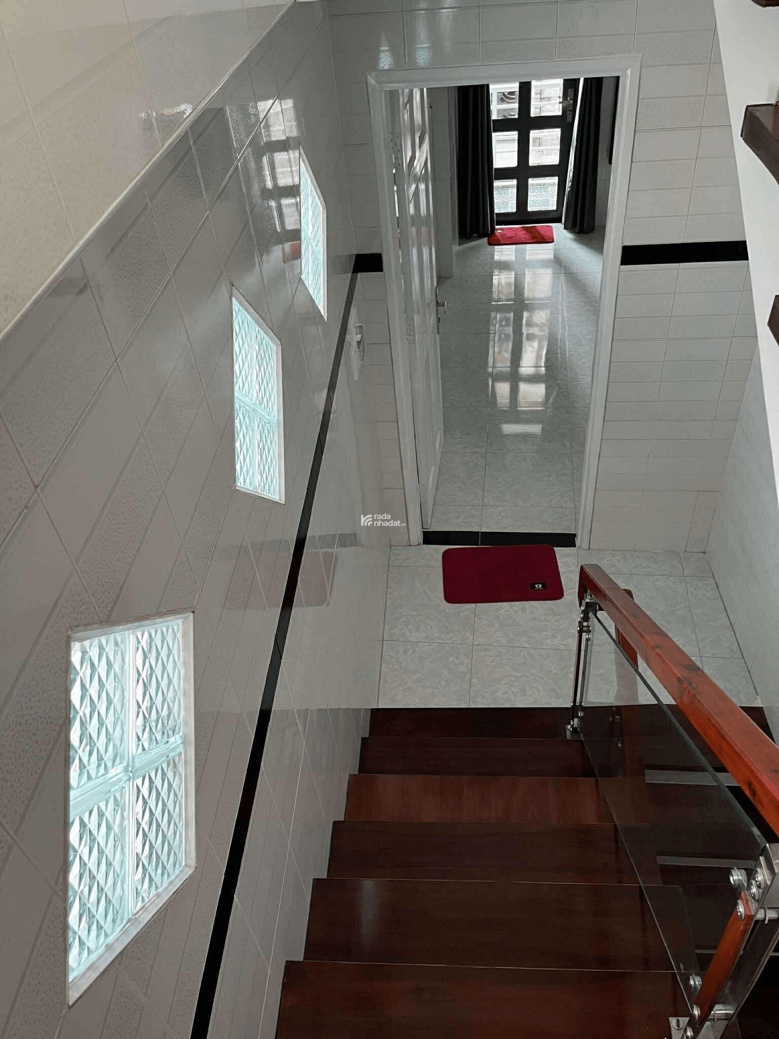 Nhà khu Hoàng Văn Thụ, Út Tịch, Tân Bình, 33m2, 4 tầng,  7.3 tỷ.