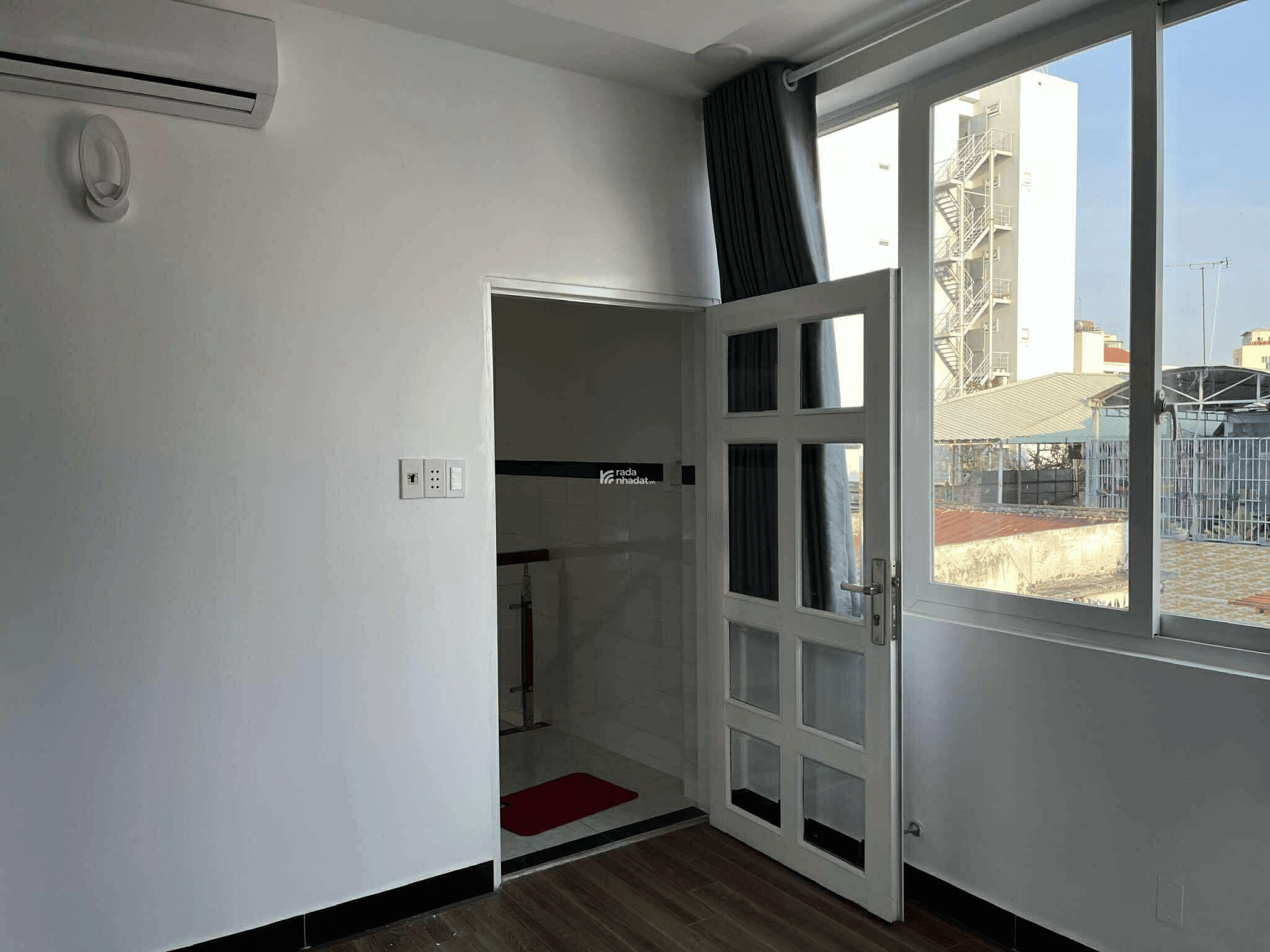 Nhà khu Hoàng Văn Thụ, Út Tịch, Tân Bình, 33m2, 4 tầng,  7.3 tỷ.