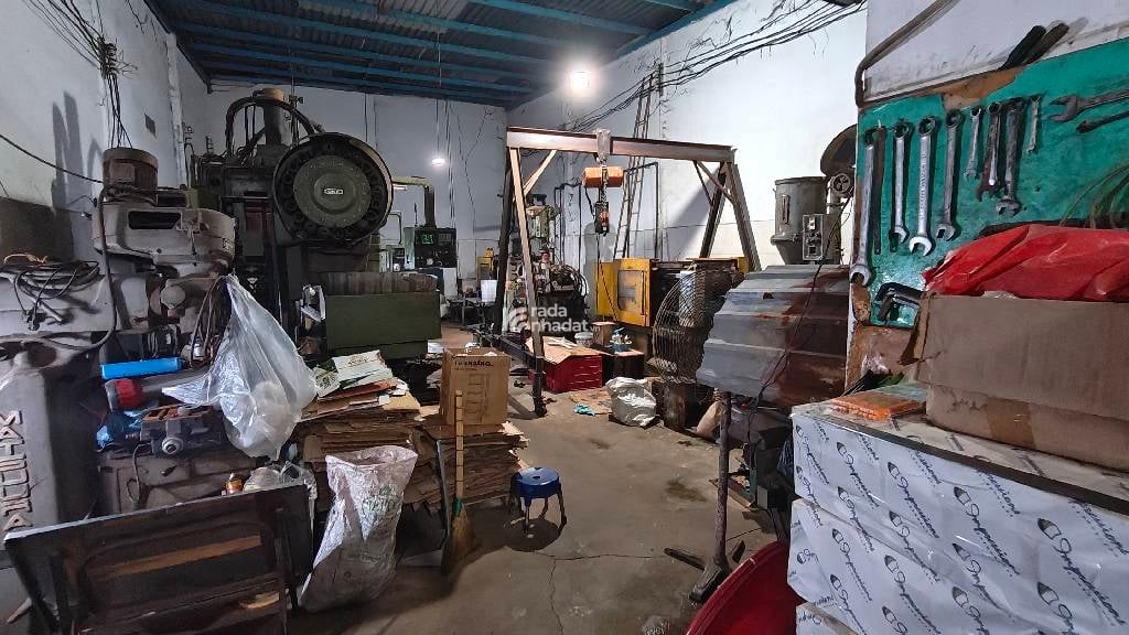 BÁN NHÀ TỈNH LỘ 10 BÌNH TÂN 210M2 11.X TỶ HẺM XE TẢI CÓ ĐIỆN 3 PHA