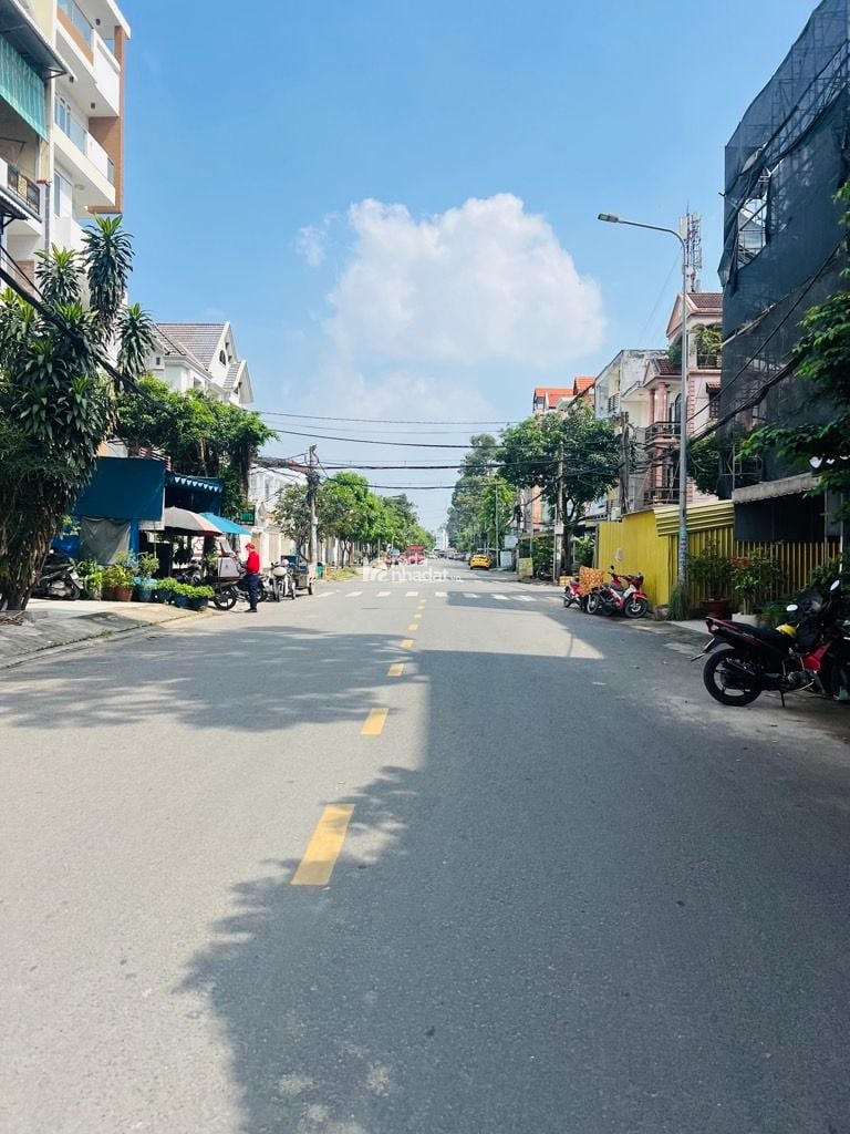 BÁN ĐẤT MẶT TIỀN KHU TÊN LỬA 130M2 12.X TỶ 8X16M TÂN TẠO BÌNH TÂN  